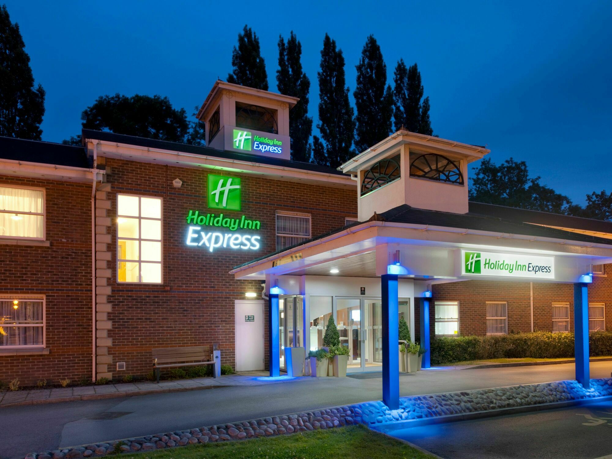 Holiday Inn Express Leeds-East, An Ihg Hotel Лідс Екстер'єр фото